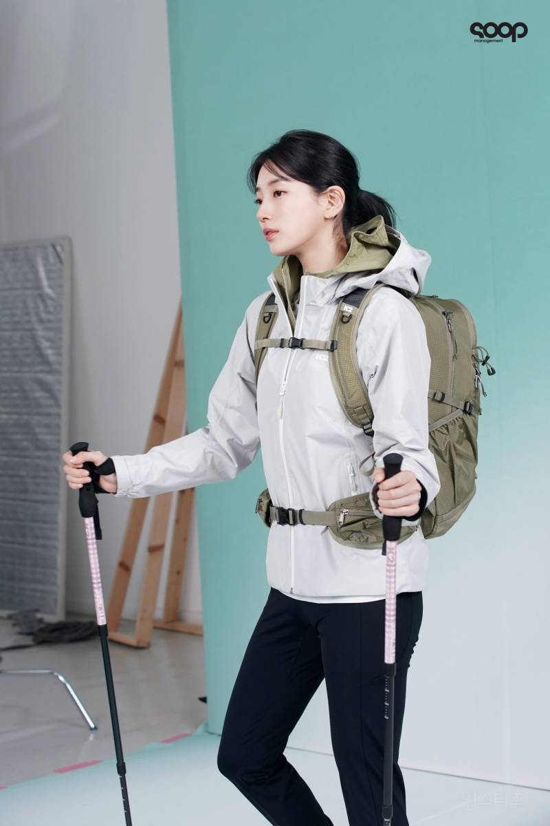 수지 K2 현장 봄 화보....jpg | 인스티즈