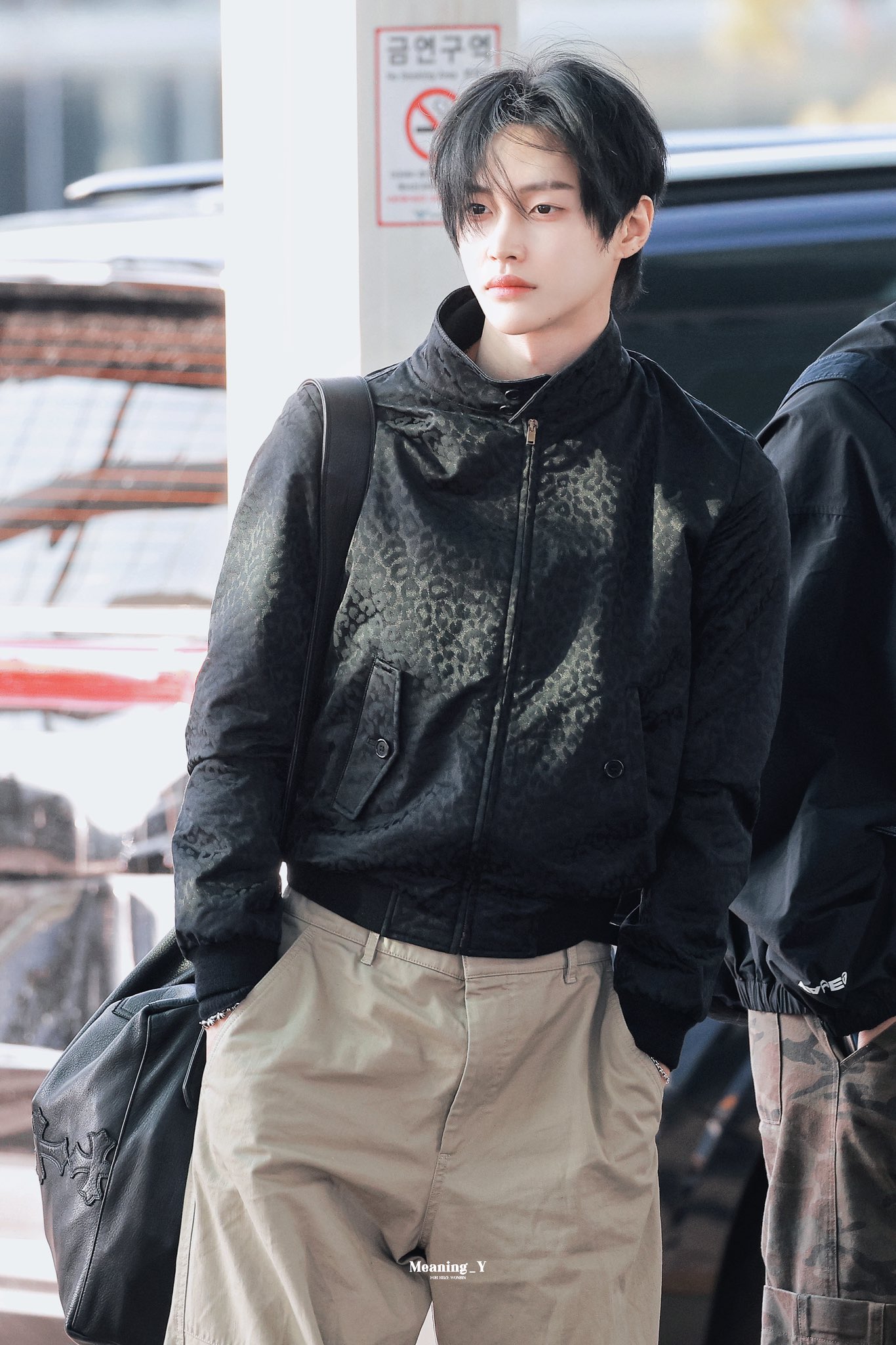 [잡담] 오늘 흑짧머 원빈 분위기 넘 좋다 진짜 | 인스티즈