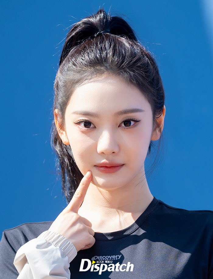 [잡담] 260312 디스커버리 포토콜 닝닝 기사 사진 | 인스티즈
