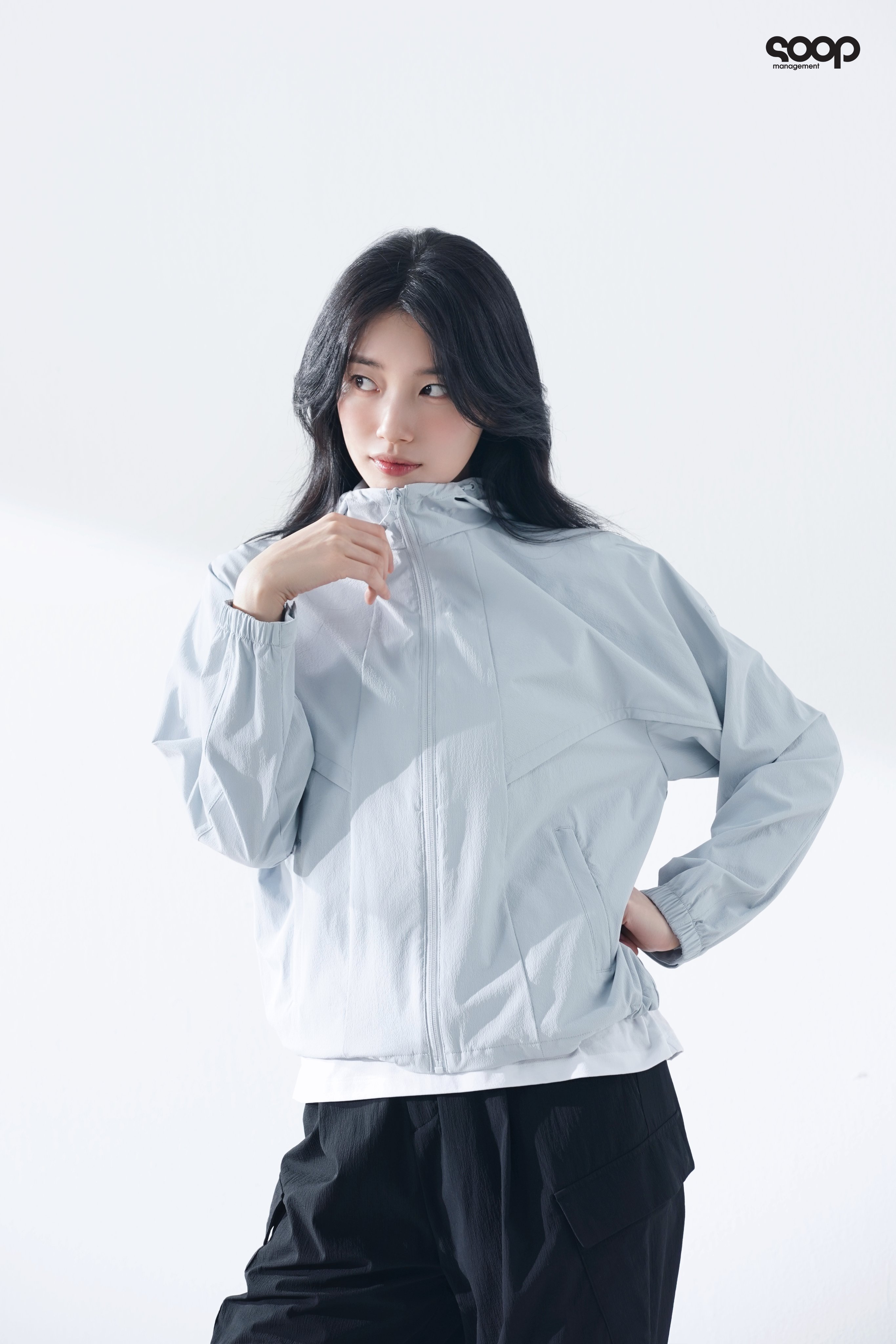 [잡담] 수지 소속사 인스타 K2 비하인드 사진 업뎃 | 인스티즈