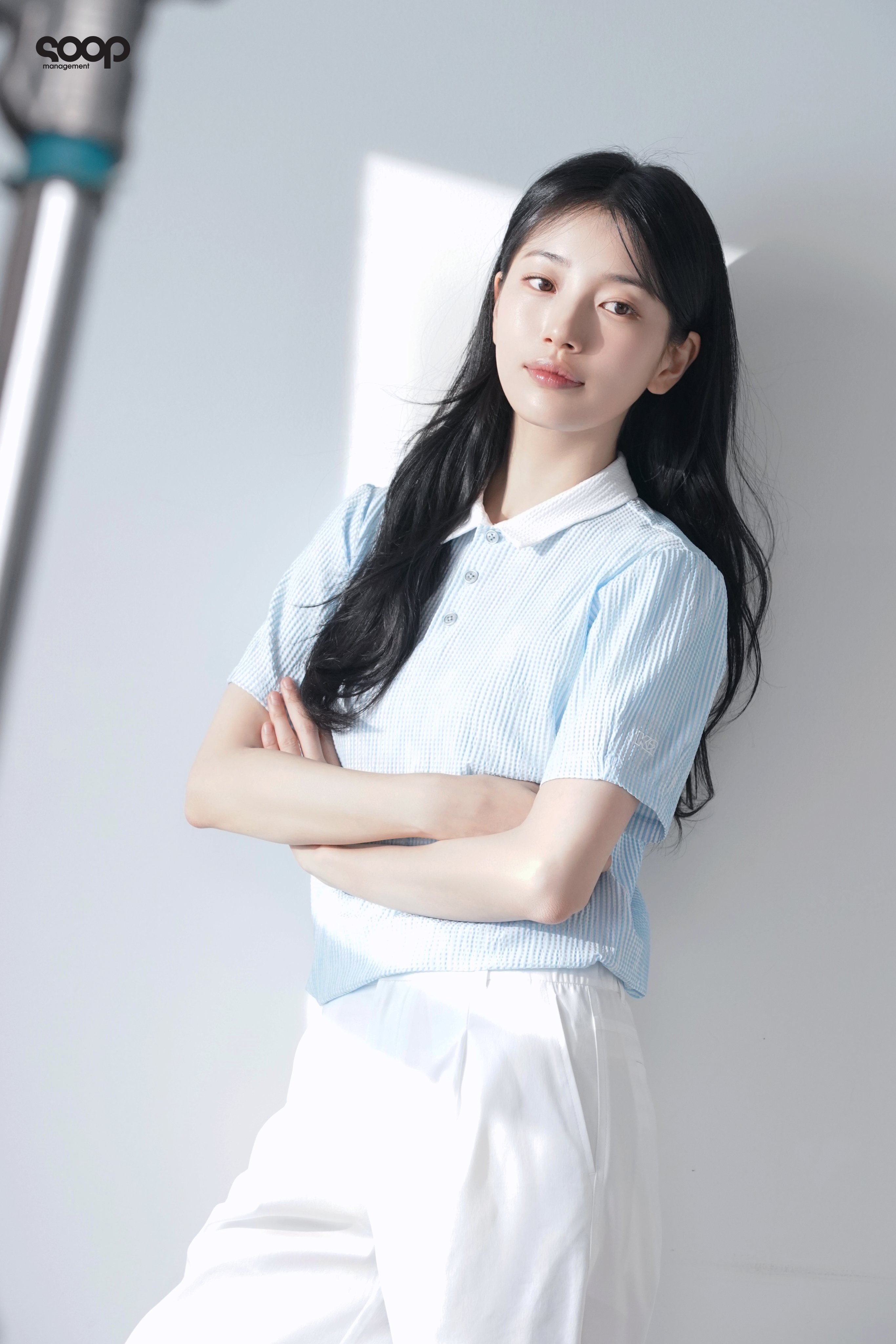 [잡담] 수지 소속사 인스타 K2 비하인드 사진 업뎃 | 인스티즈