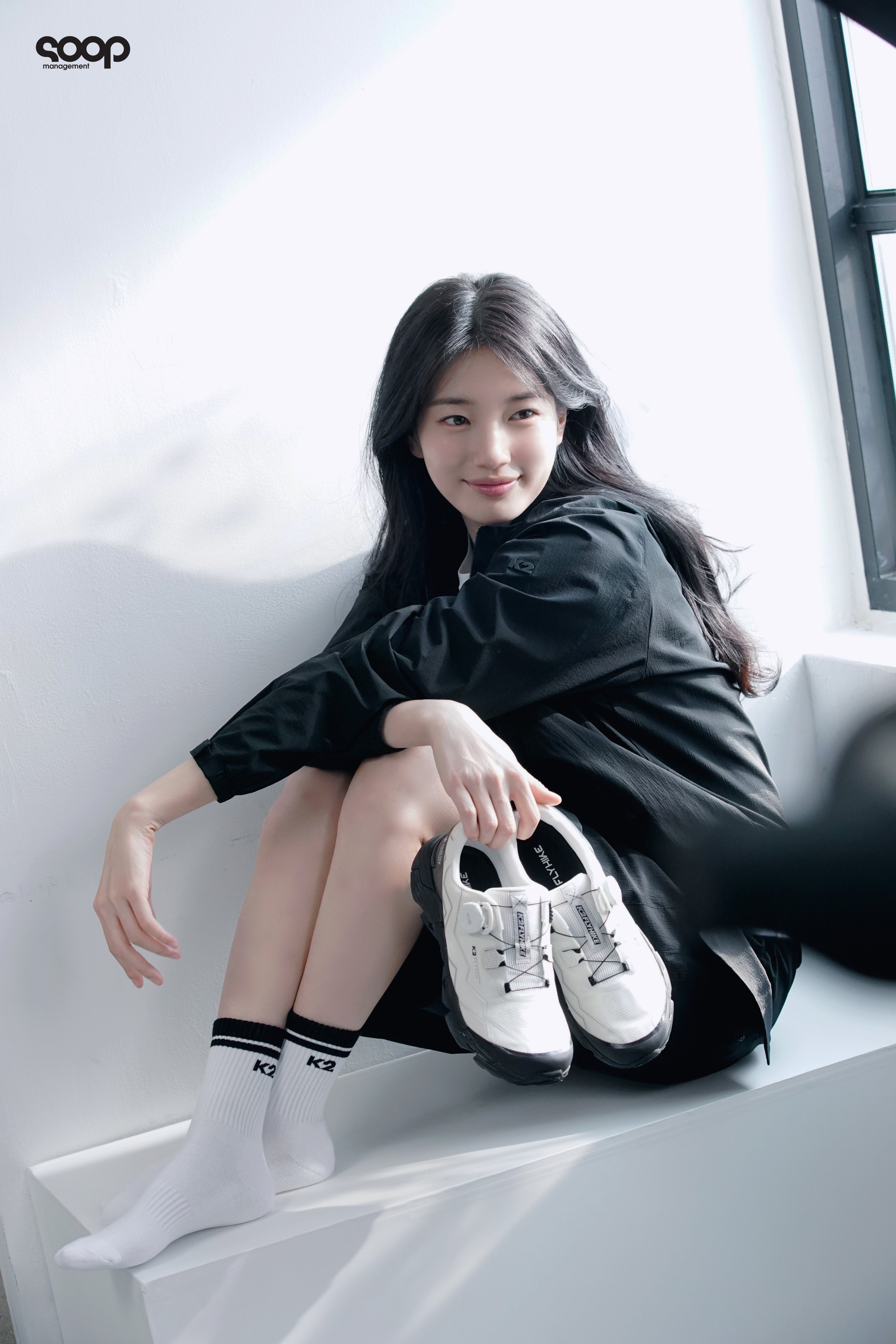 [잡담] 수지 소속사 인스타 K2 비하인드 사진 업뎃 | 인스티즈