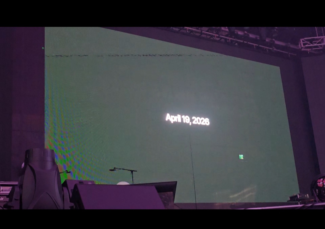 [잡담] 에이핑크 콘서트 끝나고 2026.04.19 띄워줬는데 뭘지 겁나 궁금함 | 인스티즈