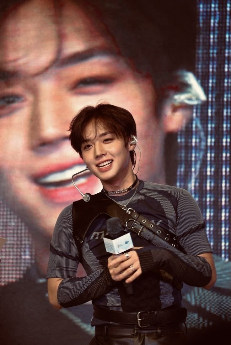 [잡담] 박지훈 생각보다 뼈대가 굵다 | 인스티즈