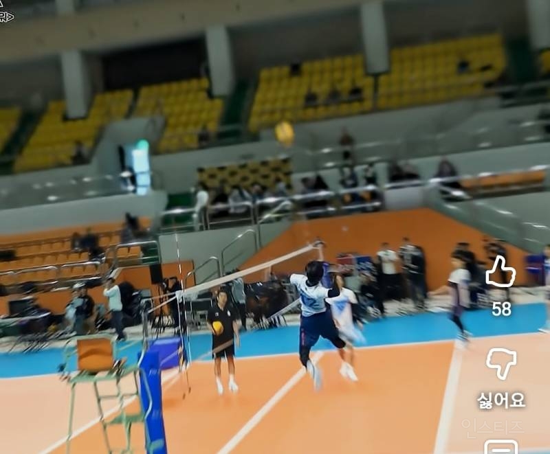 퍼컬이 배구 코트인 선출 아이돌 직관 후기.jpg | 인스티즈