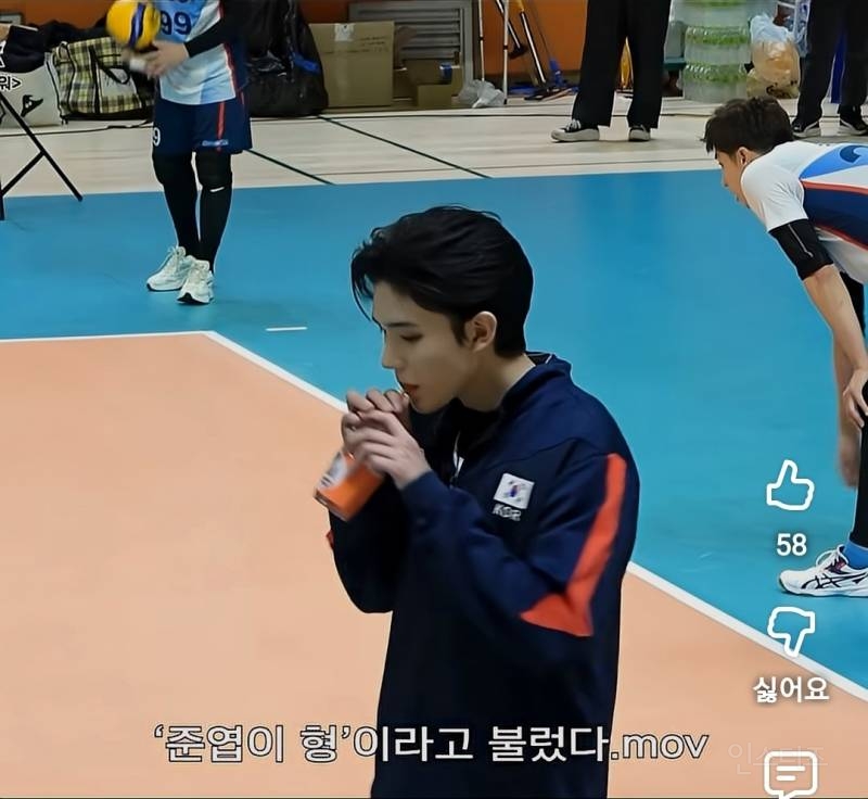 퍼컬이 배구 코트인 선출 아이돌 직관 후기.jpg | 인스티즈