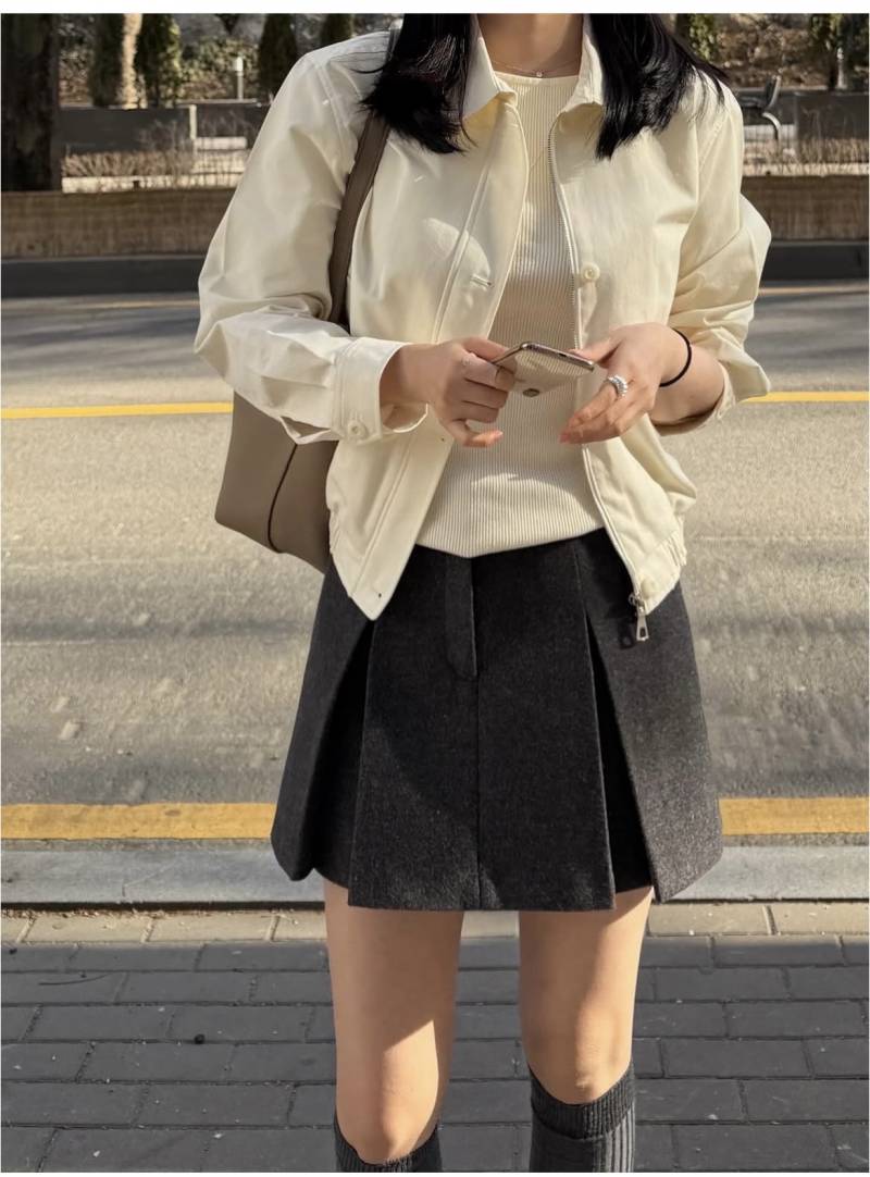 [잡담] 너네가 봤을때 이 아우터 잠바 같아? | 인스티즈