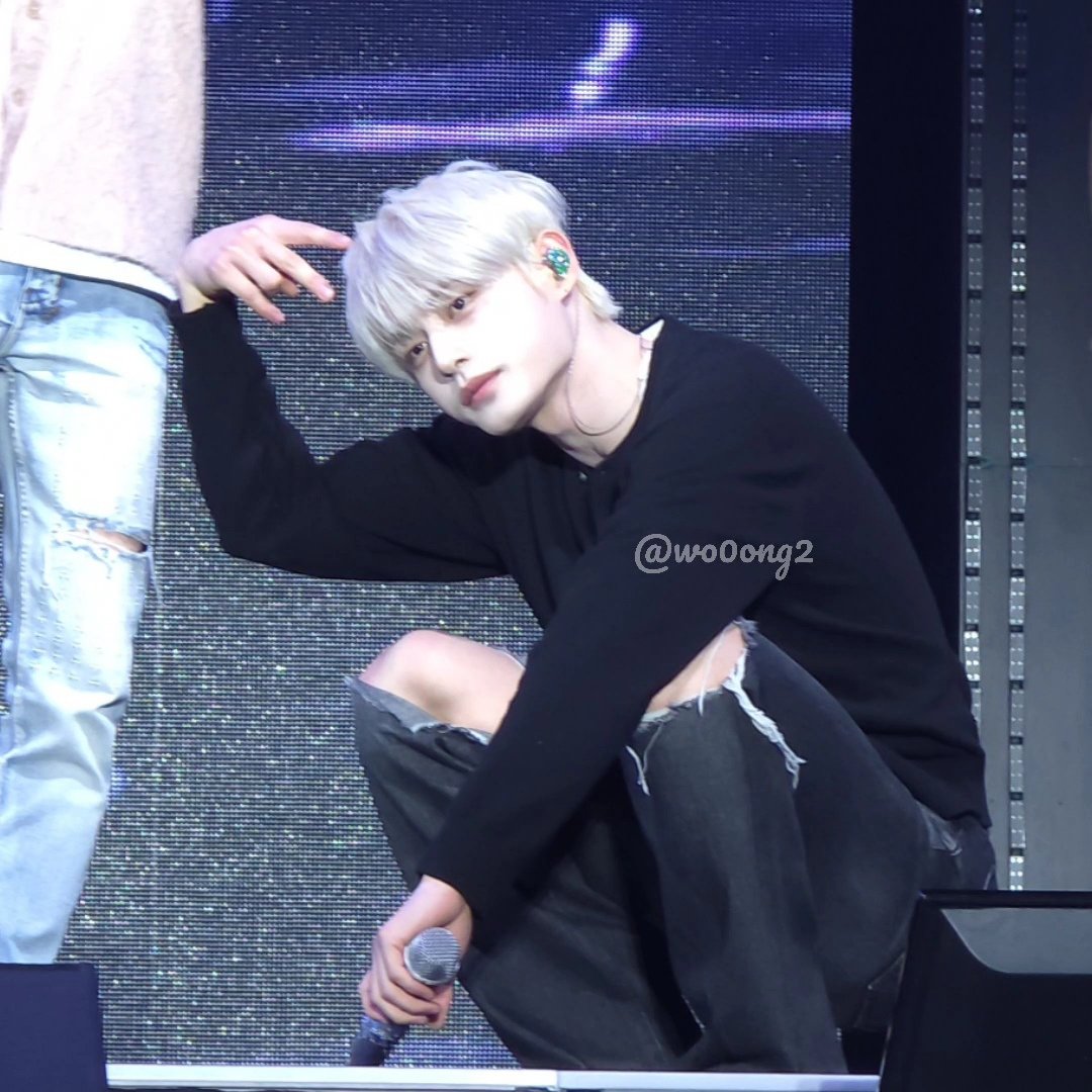 [잡담] 김지웅 또 염색했나봐 | 인스티즈