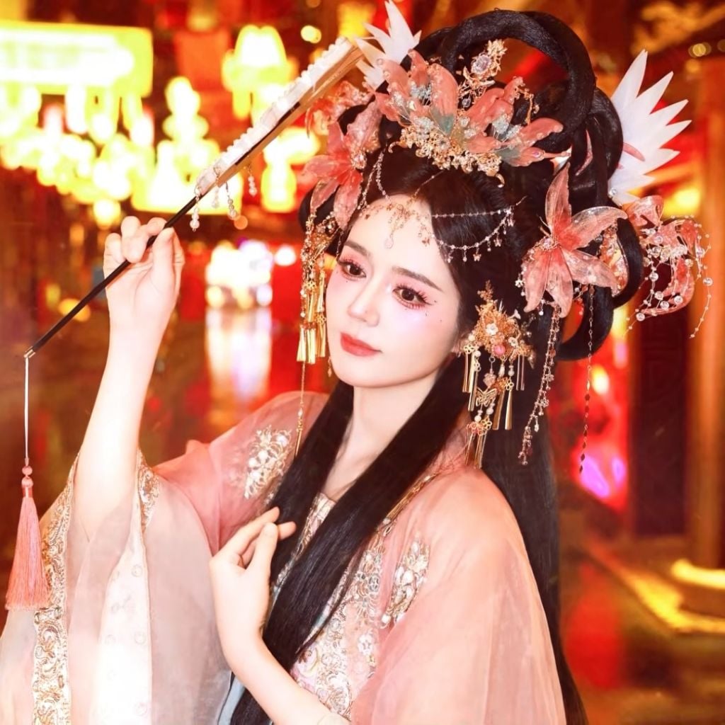 [잡담] 한가인 왕홍 분장한 거 보니까 견환전 순원황후 롤일 거 같다ㅋㅋㅋ | 인스티즈