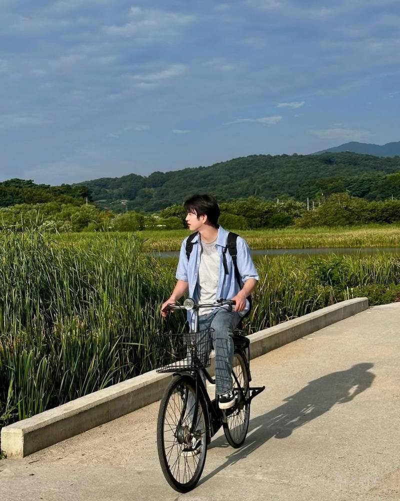 주연 배우들이 올려준 비하인드 컷도 청춘 드라마 그 자체임 | 인스티즈
