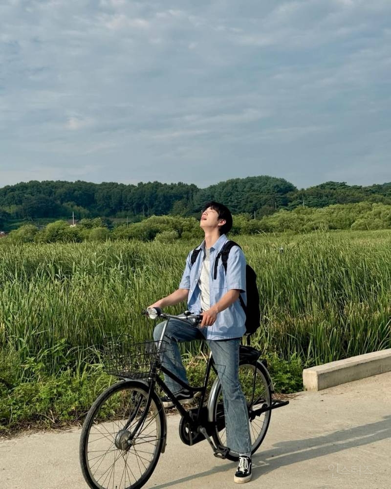 주연 배우들이 올려준 비하인드 컷도 청춘 드라마 그 자체임 | 인스티즈