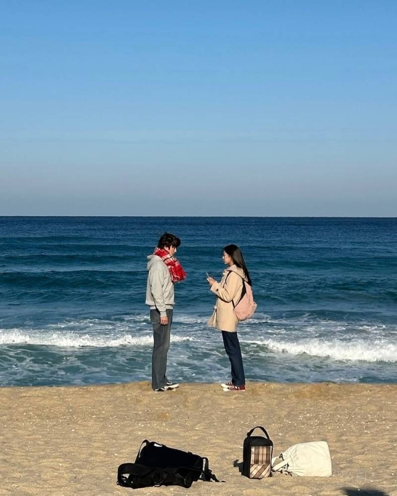 주연 배우들이 올려준 비하인드 컷도 청춘 드라마 그 자체임 | 인스티즈