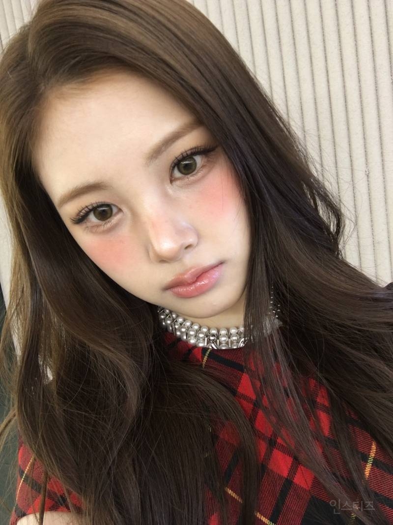 ㄹㅇ완벽하게생겨서뭐말이안나오네.......twt | 인스티즈