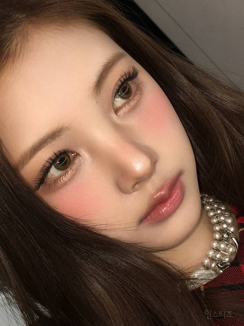 ㄹㅇ완벽하게생겨서뭐말이안나오네.......twt | 인스티즈