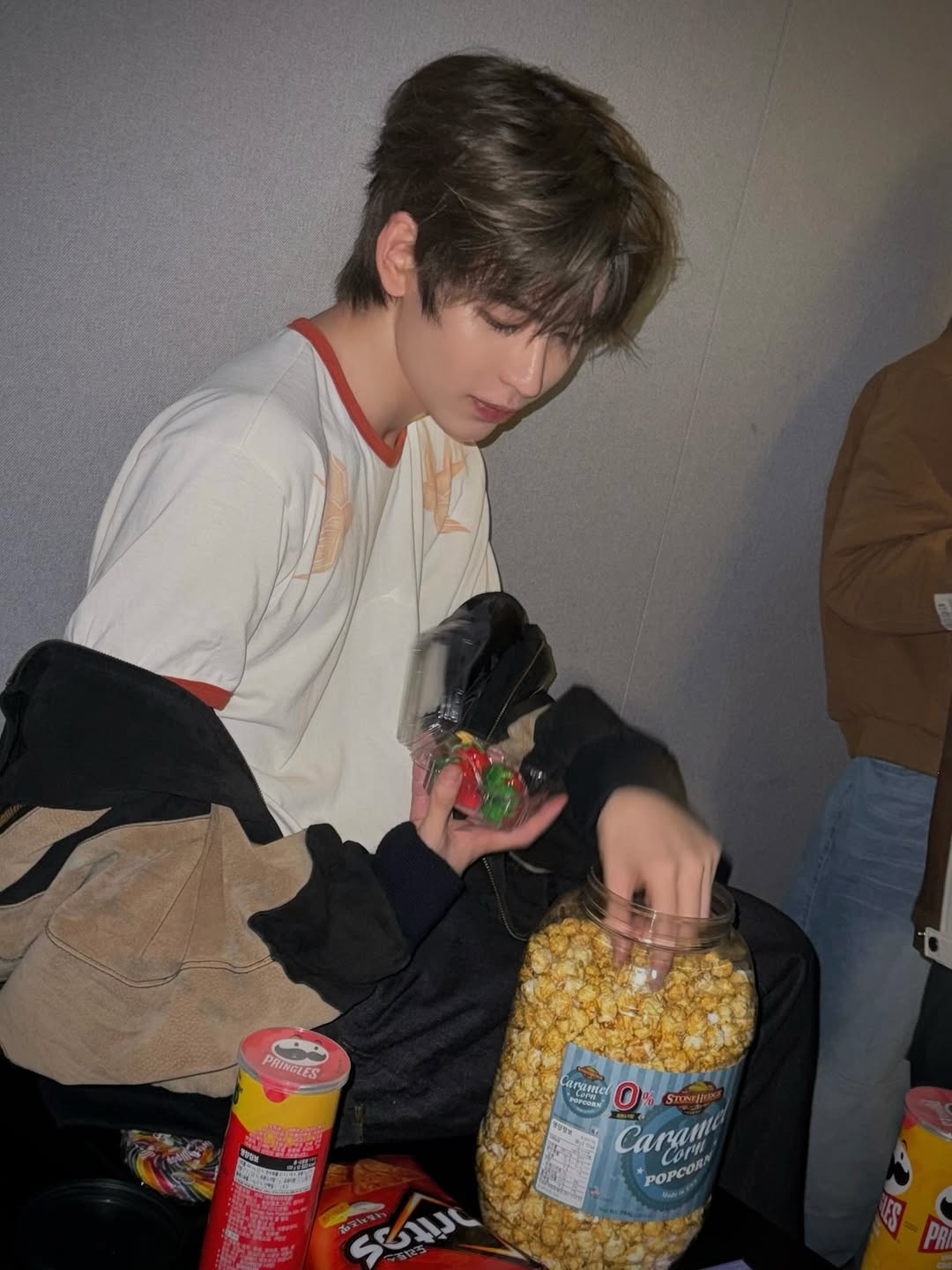 [잡담] 슴티알 한비도 한국팬 많이 생기면 | 인스티즈