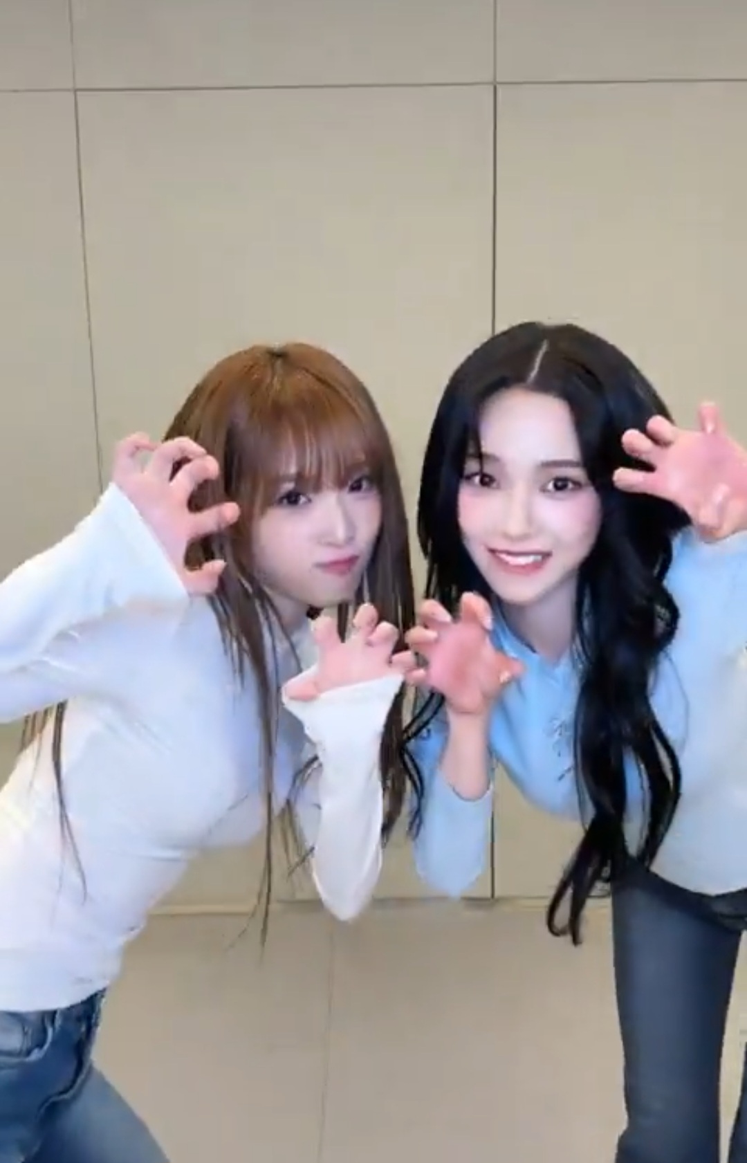 [잡담] 카리나&최예나 투샷 | 인스티즈