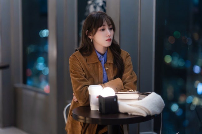 [정보/소식] 찬너계) '찬너계' 이성경, 채종협 빈자리에 눈물…다시 겨울 모드 ON | 인스티즈