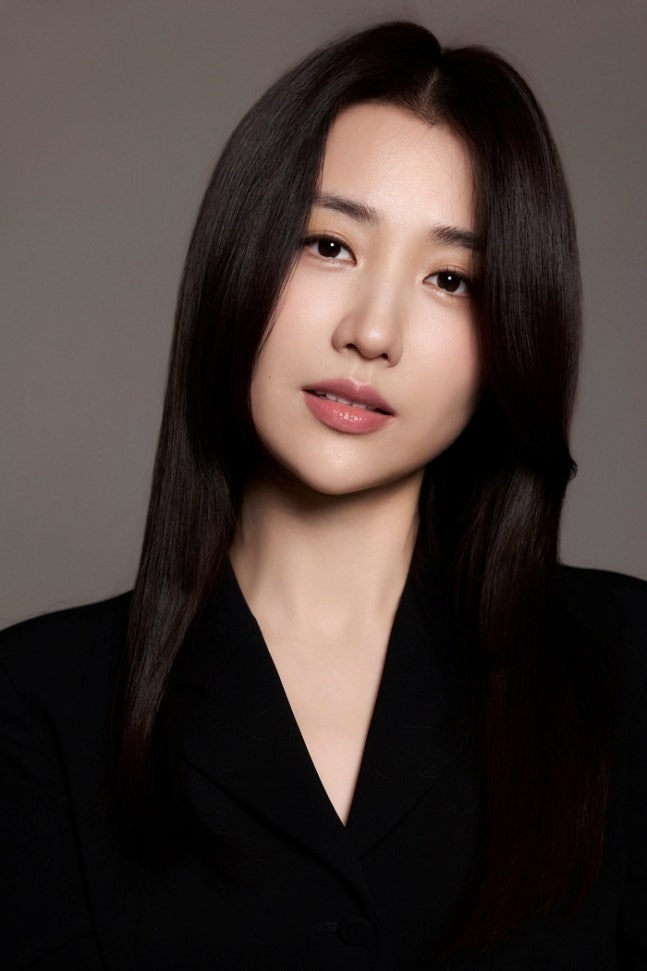 [정보/소식] 박하선, 블리츠웨이와 재계약…"든든한 파트너 될 것” | 인스티즈