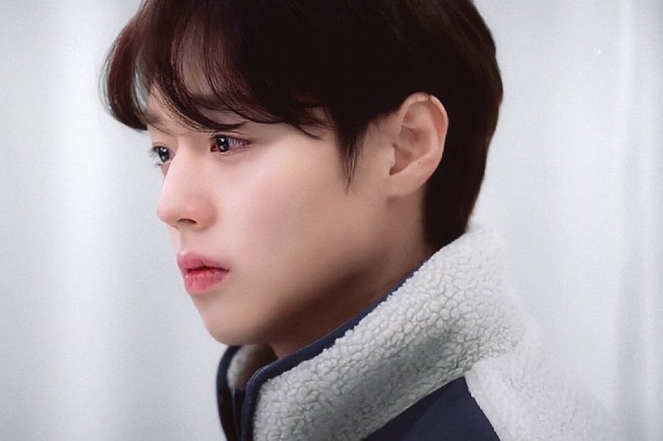 [잡담] 그냥 여기저기서 주운 박지훈 사진 올려봄(얼빡샷 위주) | 인스티즈