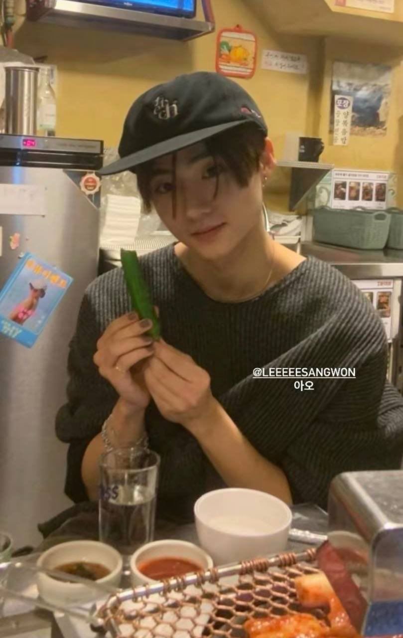 [잡담] 이상원 옛날에 지인이 올린 스토리 이거 볼때마다 개웃김 | 인스티즈