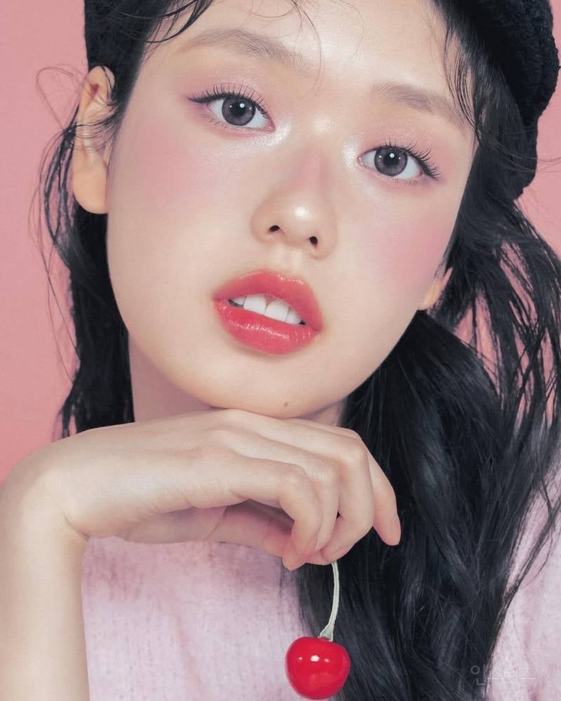 공주 분위기 낭낭해서 반응 좋았던 에뛰드 모델들.jpg | 인스티즈