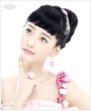 공주 분위기 낭낭해서 반응 좋았던 에뛰드 모델들.jpg | 인스티즈