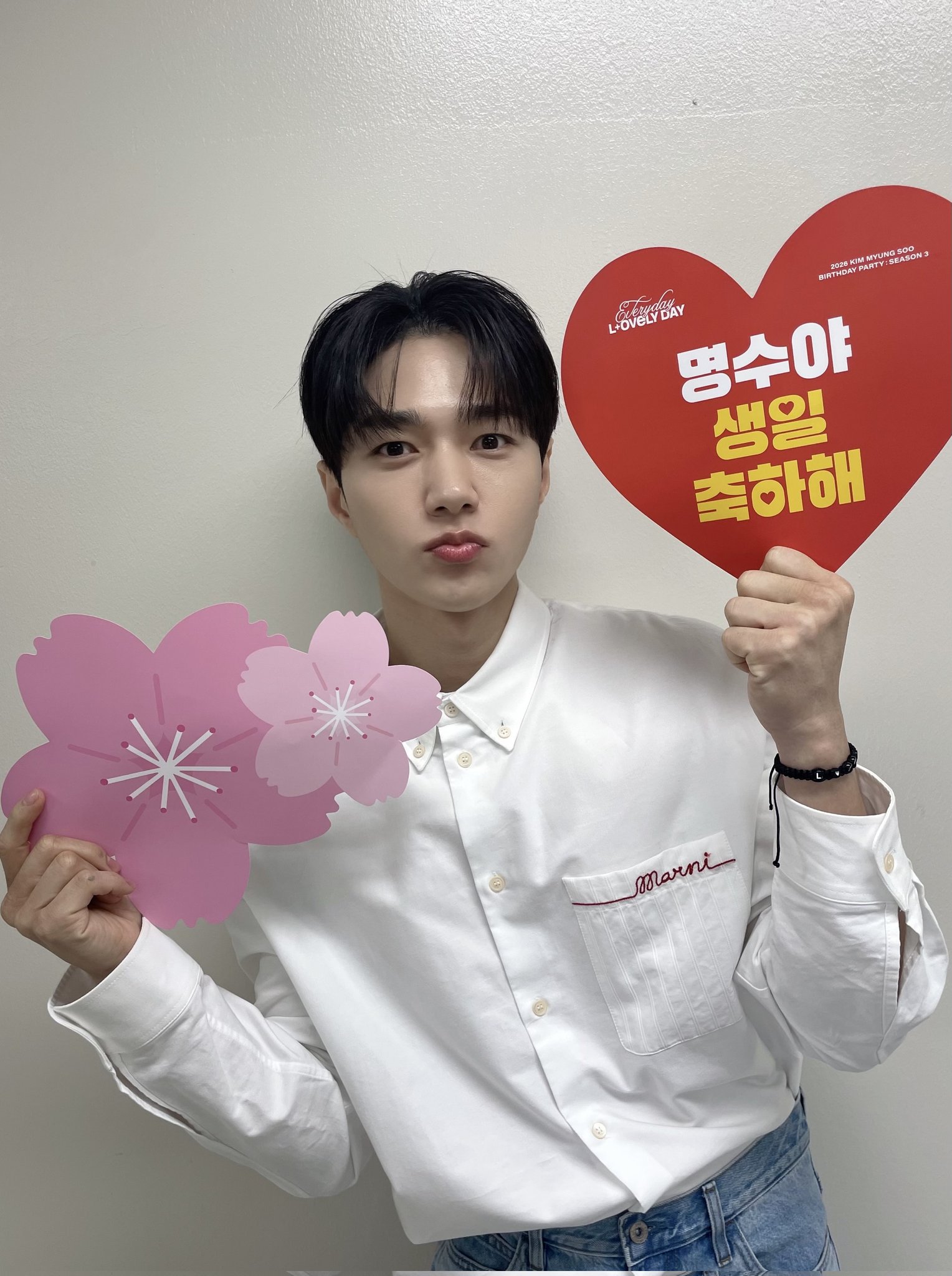 [잡담] 인피니트 엘 어제 초췌해보일까봐 걱정했다는 얼굴 상태 | 인스티즈