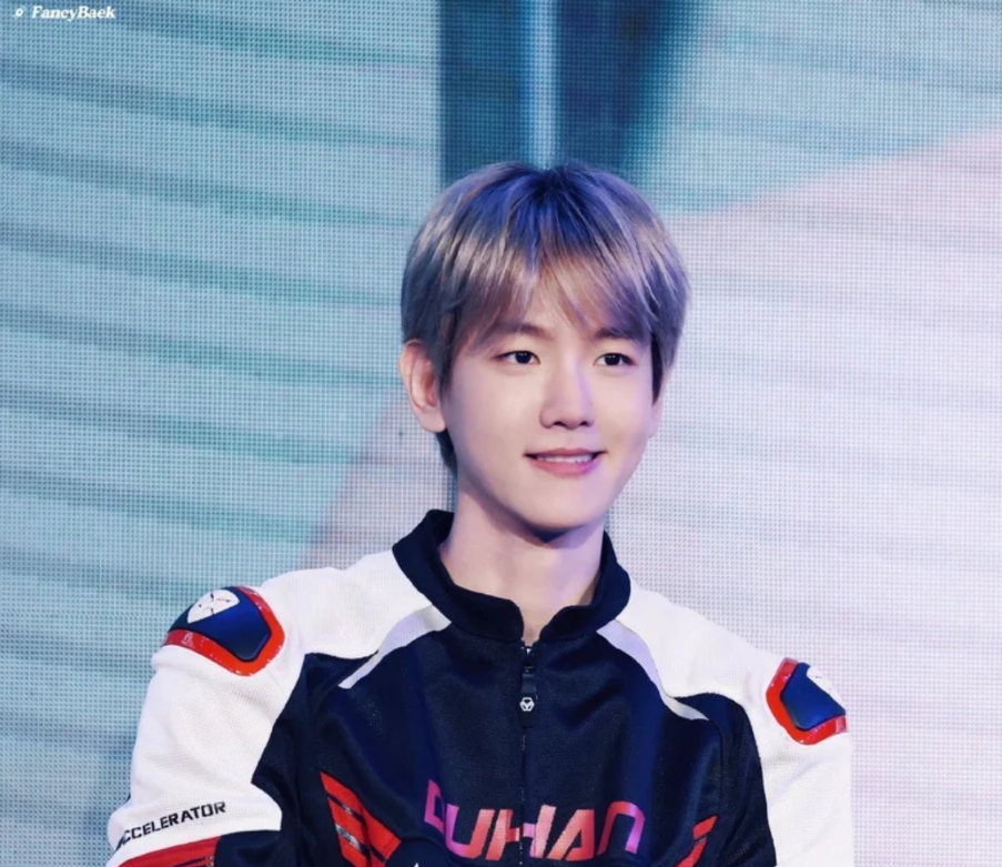 [잡담] 엑소 백현 이때가 언젠지 알고 싶음 ㅈㅂㅈㅂ | 인스티즈