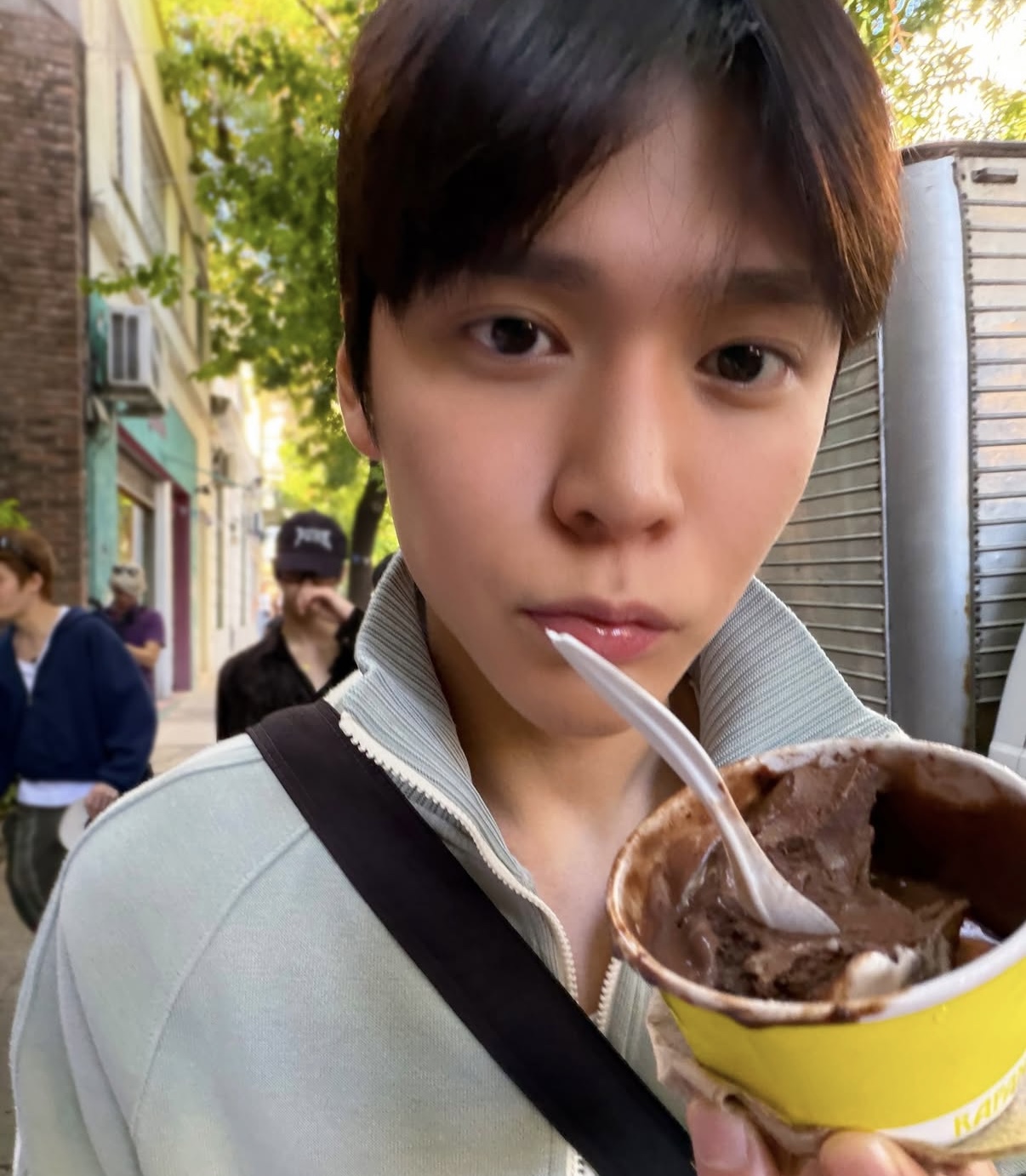 [잡담] 은석이 공계사진은 다 왜이러지 | 인스티즈