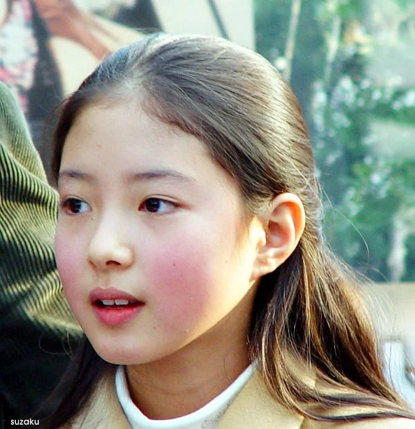 [잡담] 이세영) 너무 예뻐서 유괴당할까봐 부모님이 데뷔시켰다는 이세영 | 인스티즈