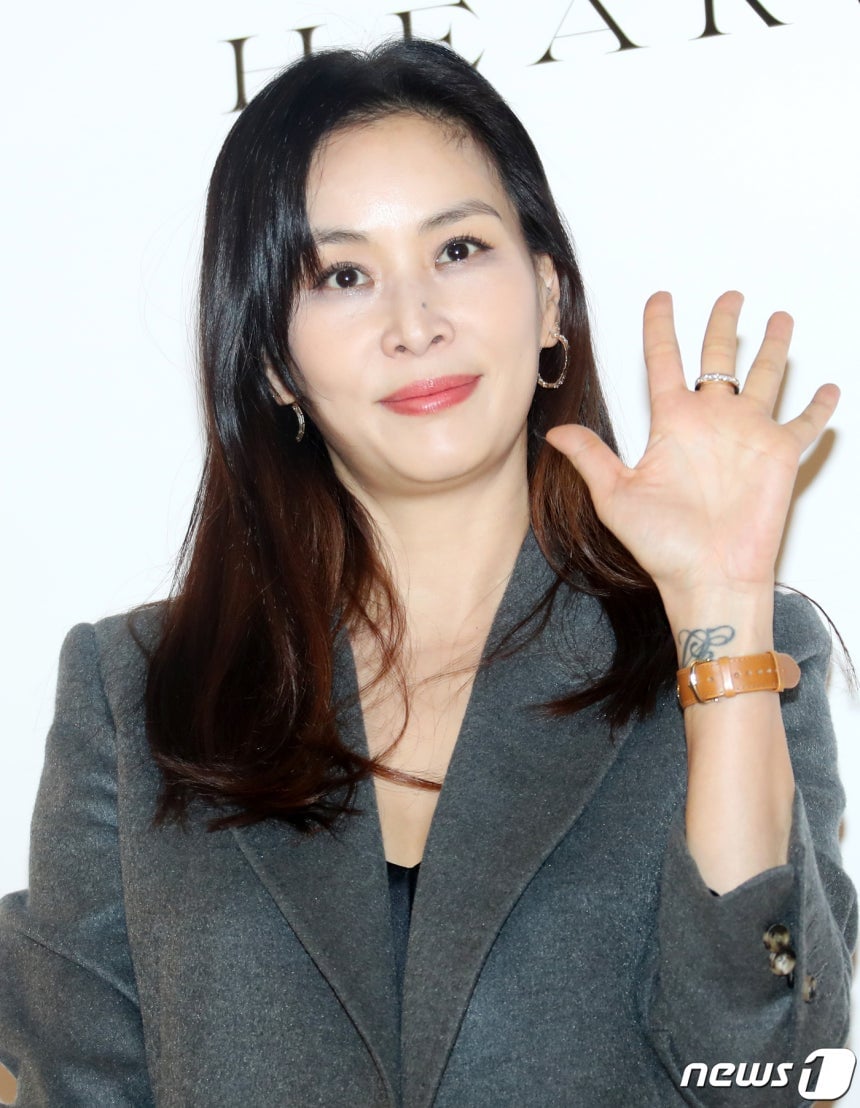 [정보/소식] 고소영 청담동 빌딩 42억→284억 평가•••19년 만에 224억 가치 상승 | 인스티즈