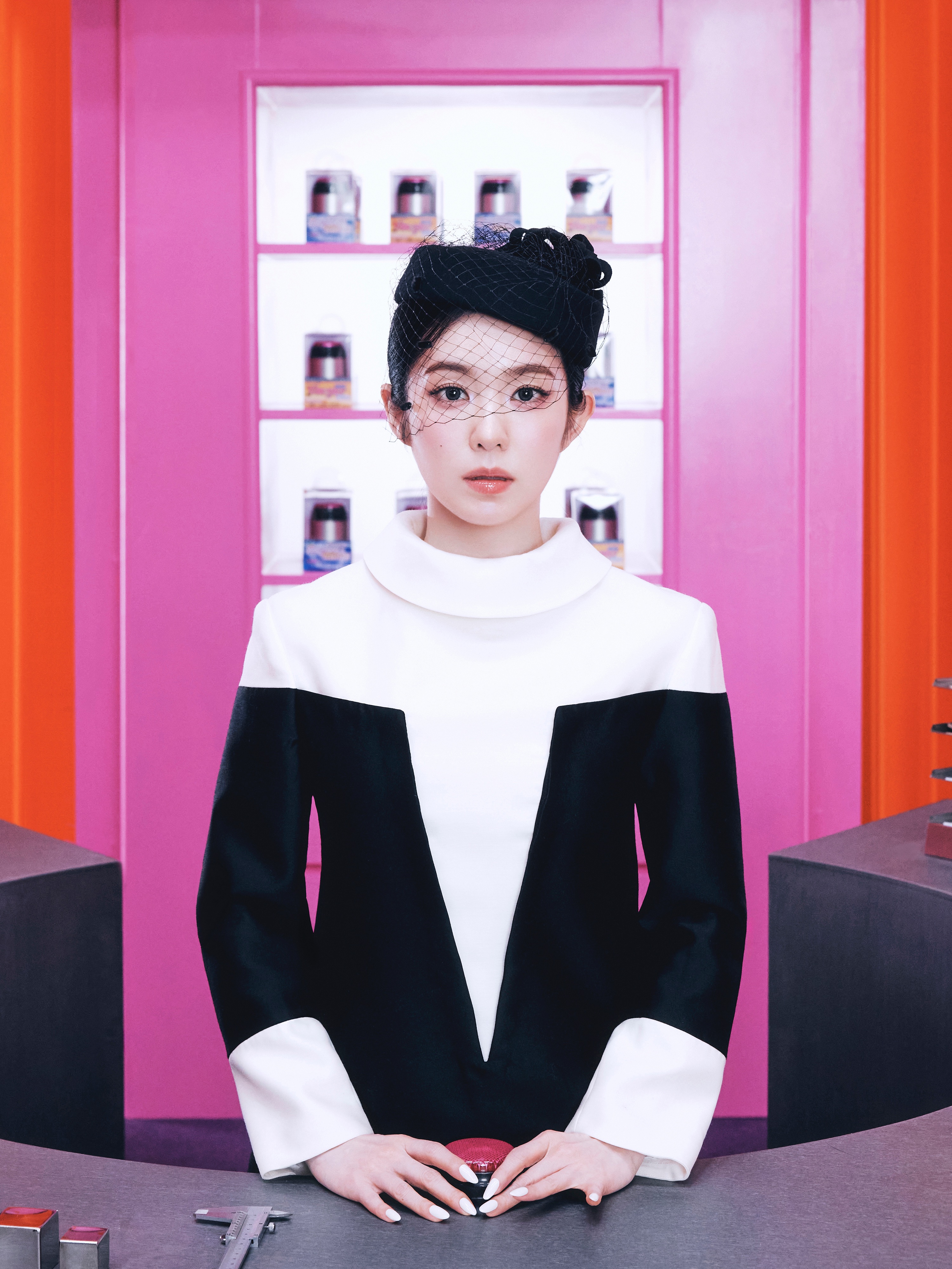 [정보/소식] IRENE The 1st Album 【Biggest Fan】 Mood Clip #1, Teaser Images #1 | 인스티즈