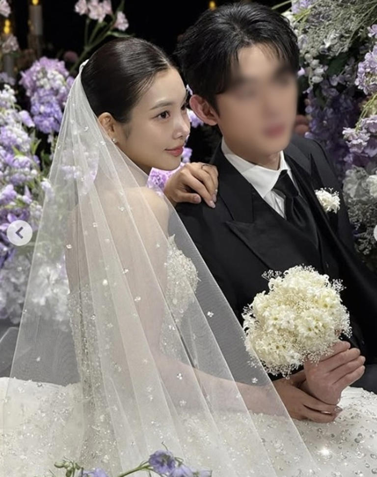 [정보/소식] 제니, 깜짝 결혼…이미 6년 전 열애 '신랑 전격 공개' | 인스티즈