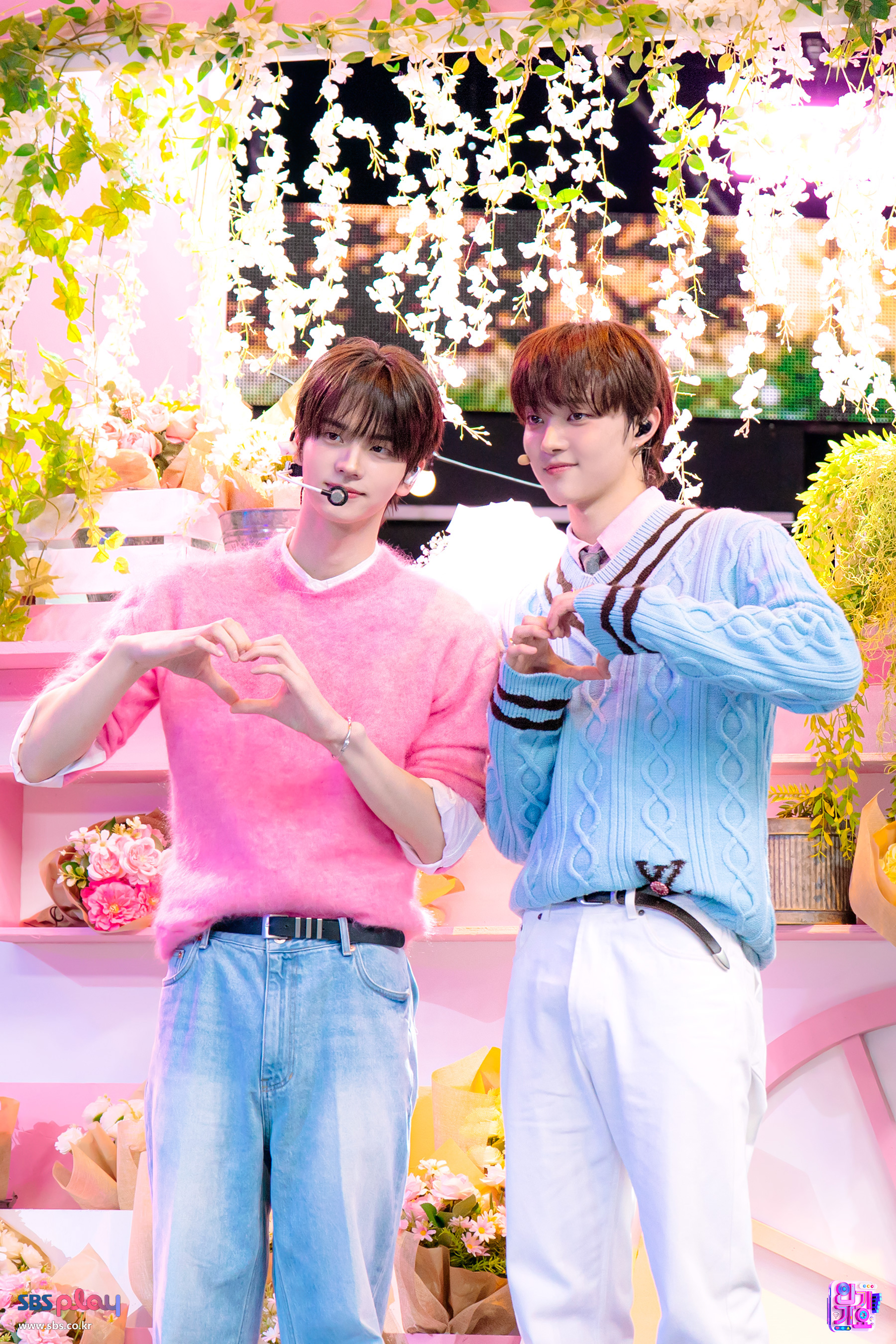 [잡담] 의주 신유 투샷 볼때마다 너무너무 신기함 | 인스티즈