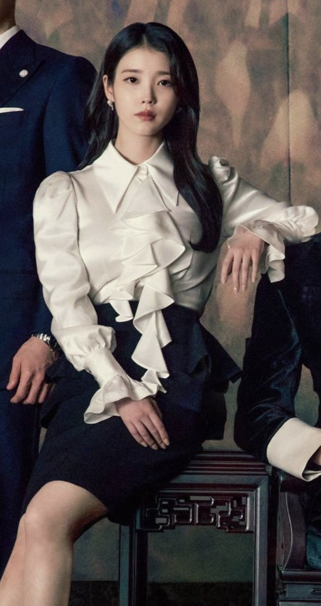 [잡담] 아이유 같은날 뜬거...... | 인스티즈