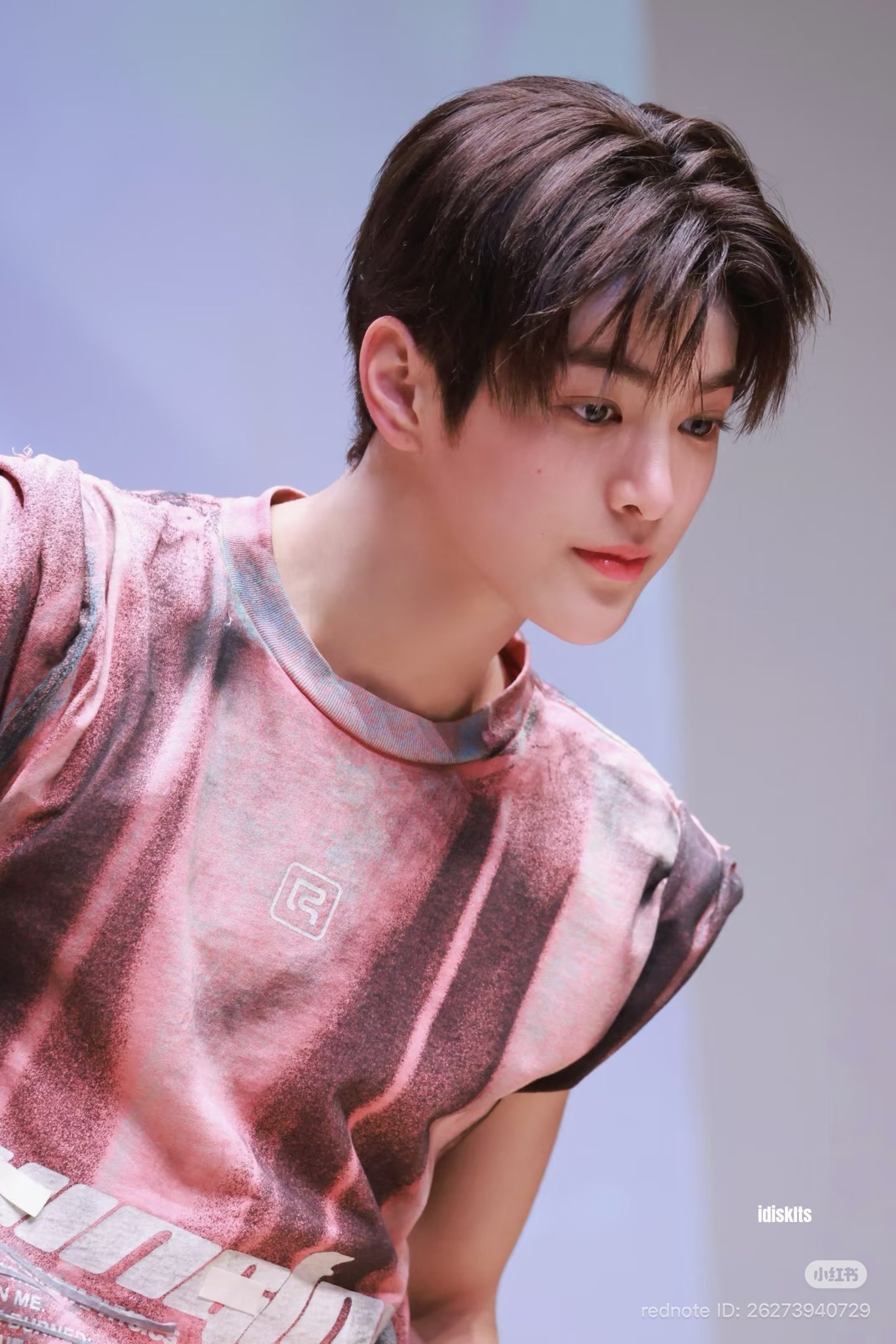 [잡담] 건호 속눈썹 긴거 너무 예뽀 | 인스티즈
