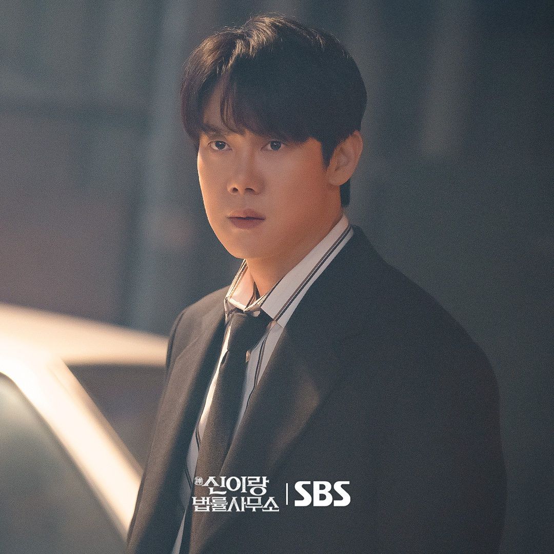 [잡담] 신이랑) 그래서 금요일은 언제 오나요🥲오직 유연석만 가능한 짜릿한 빙의 쇼✨ | 인스티즈