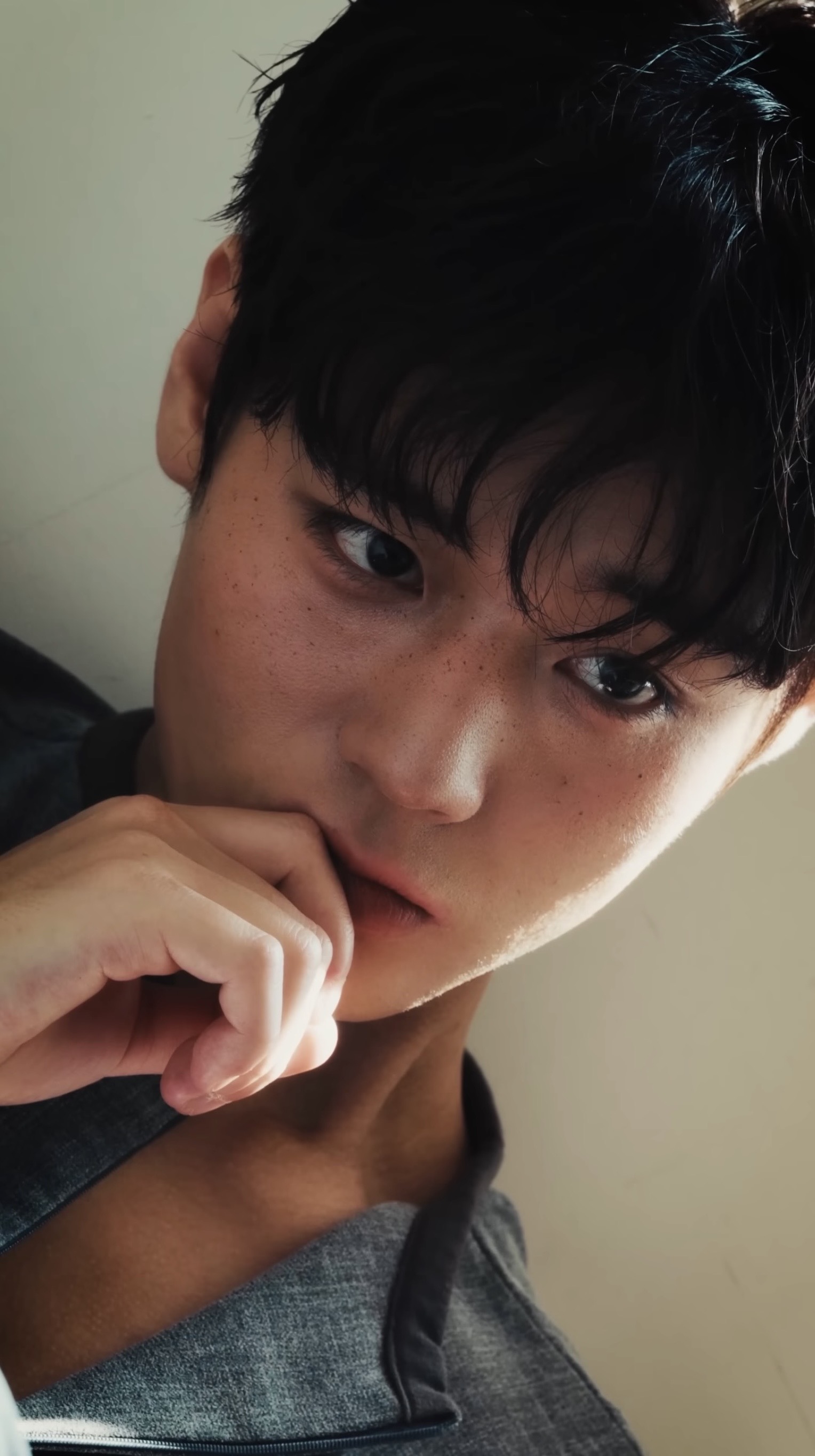[잡담] 잘생긴건 알았는데 이때 심하게 잘생겼다 | 인스티즈