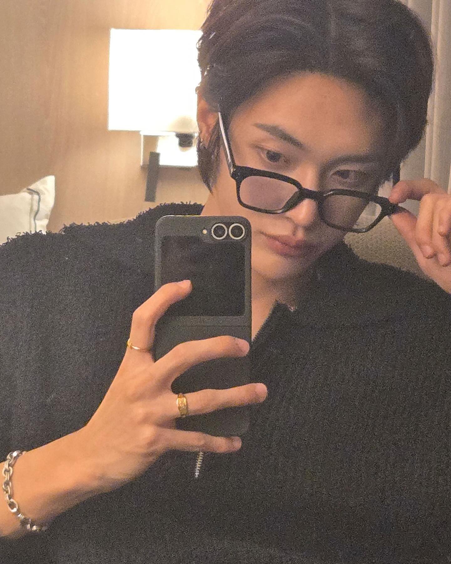 [잡담] 원빈 뿔테안경 쓴 거 느좋 | 인스티즈