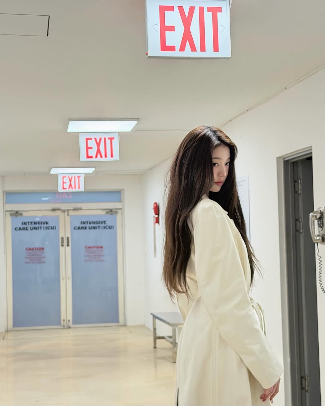 [잡담] 260317 장원영 인스타 🥀❤️ | 인스티즈