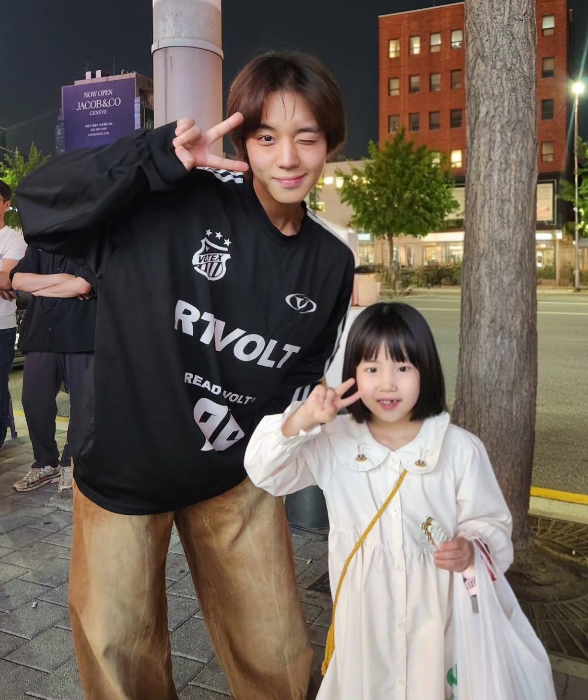 [잡담] 박지훈 애기 진짜 좋아해ㅋㅋㅋㅋ | 인스티즈