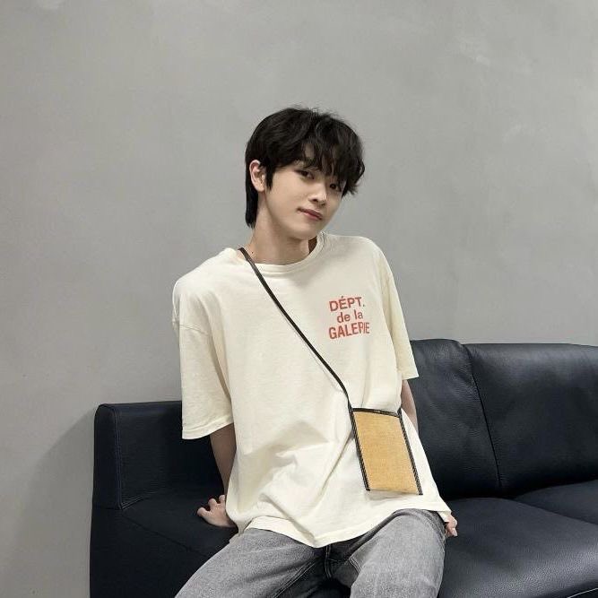 [잡담] 아니 성찬 진짜 개말랐었네 | 인스티즈
