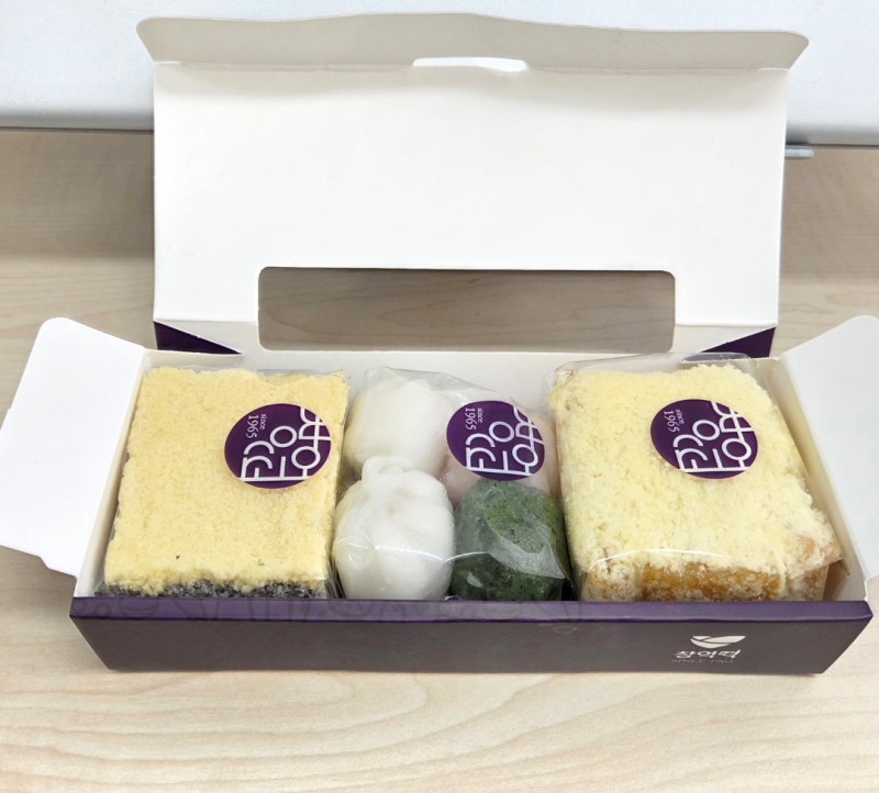 [잡담] 엇 회사에서 떡 받았는데 창억떡이야 | 인스티즈