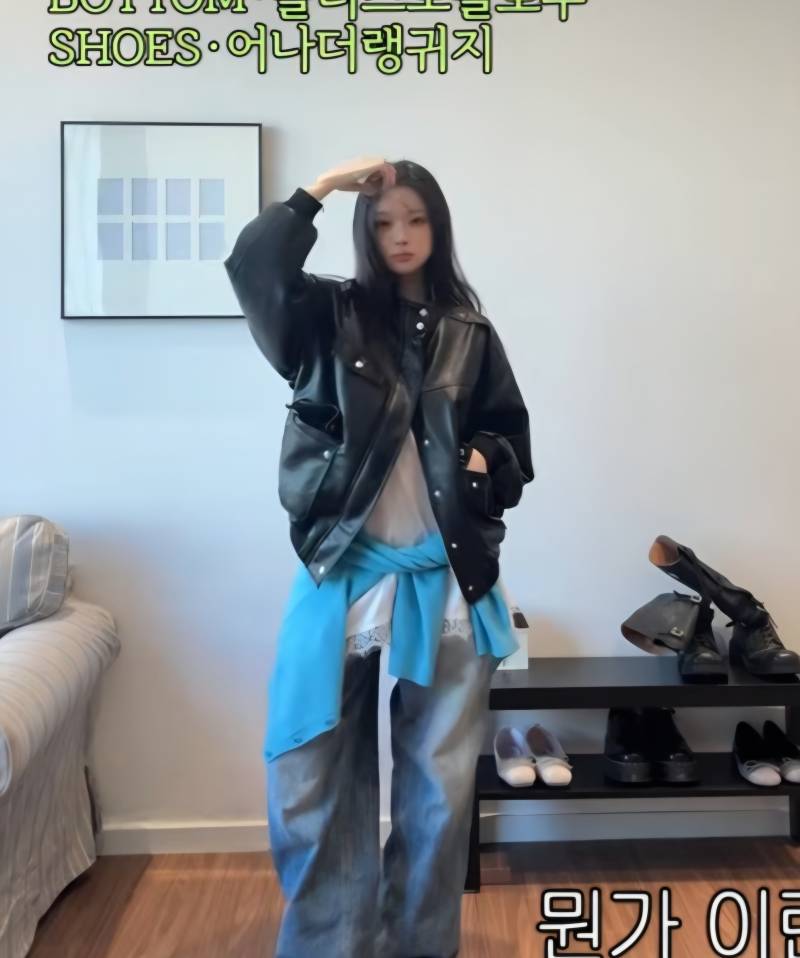 [잡담] 얘들아 레더자켓 하나만 골라주라!!!! 둘 중 뭐살까 | 인스티즈