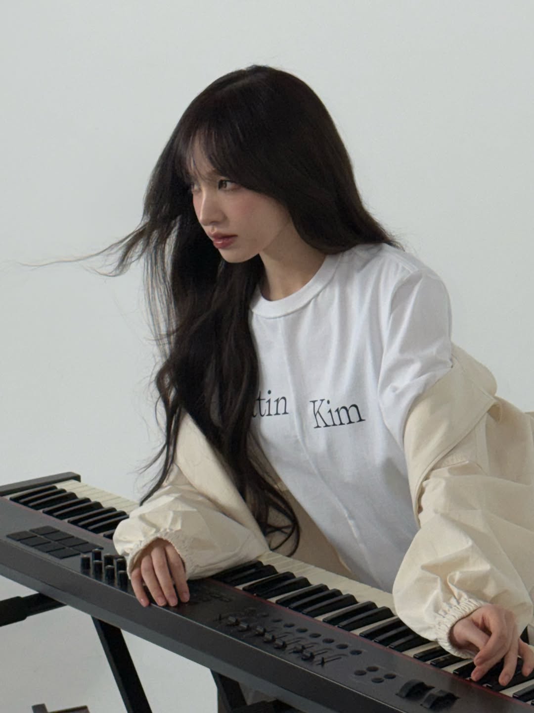 [잡담] 260317 리즈 인스타 🎶🖤 | 인스티즈