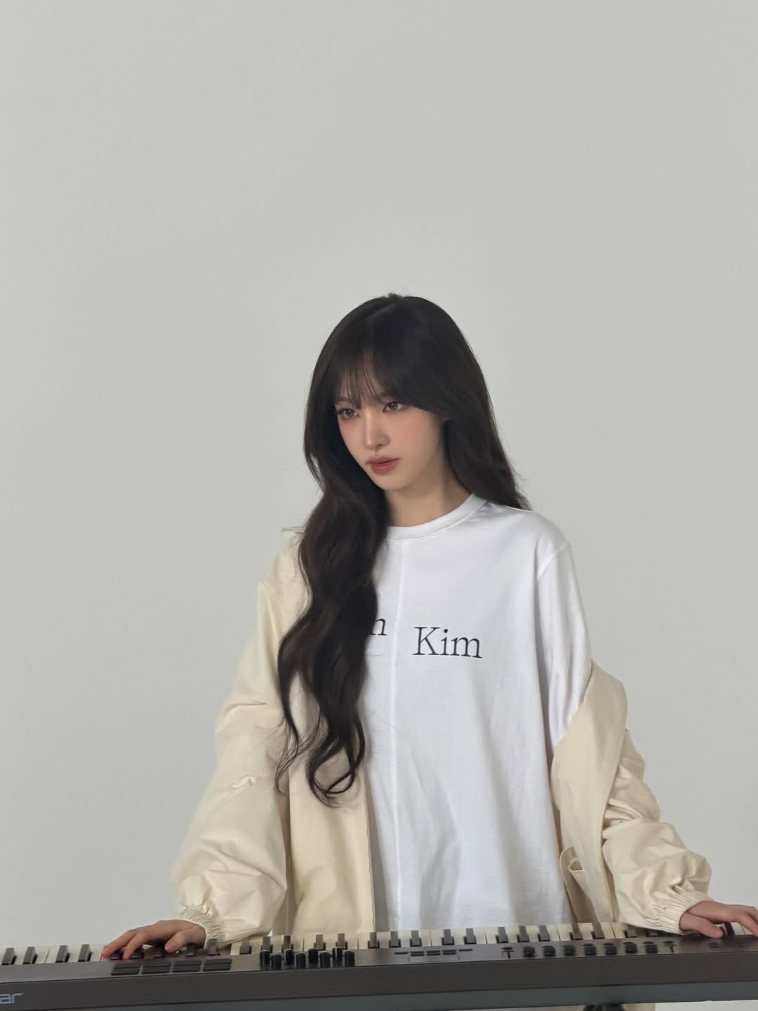 [잡담] 260317 리즈 인스타 🎶🖤 | 인스티즈