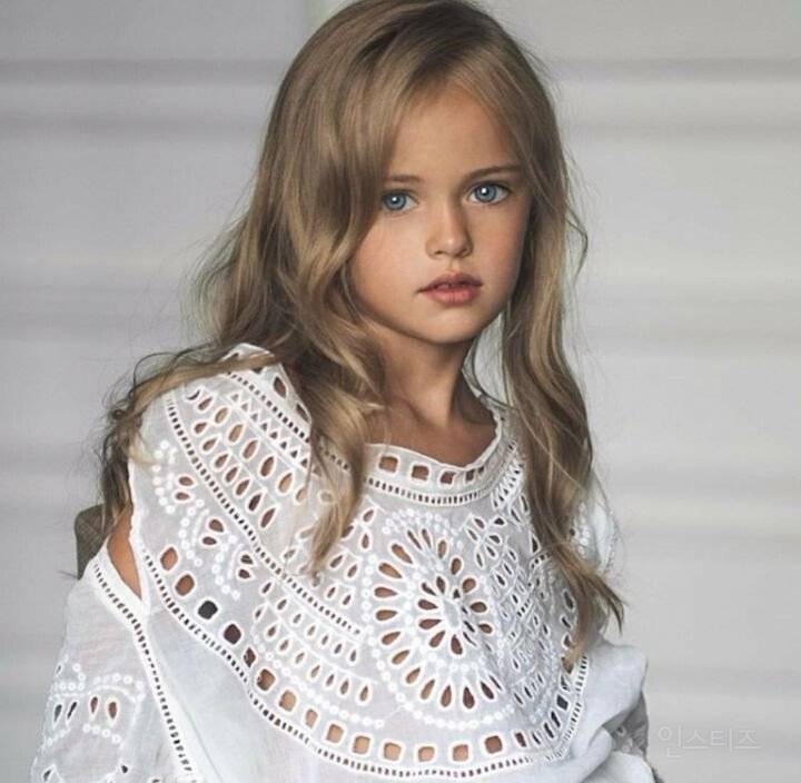 세상에서 가장 예쁜소녀로 선정된 모델 근황.jpg | 인스티즈