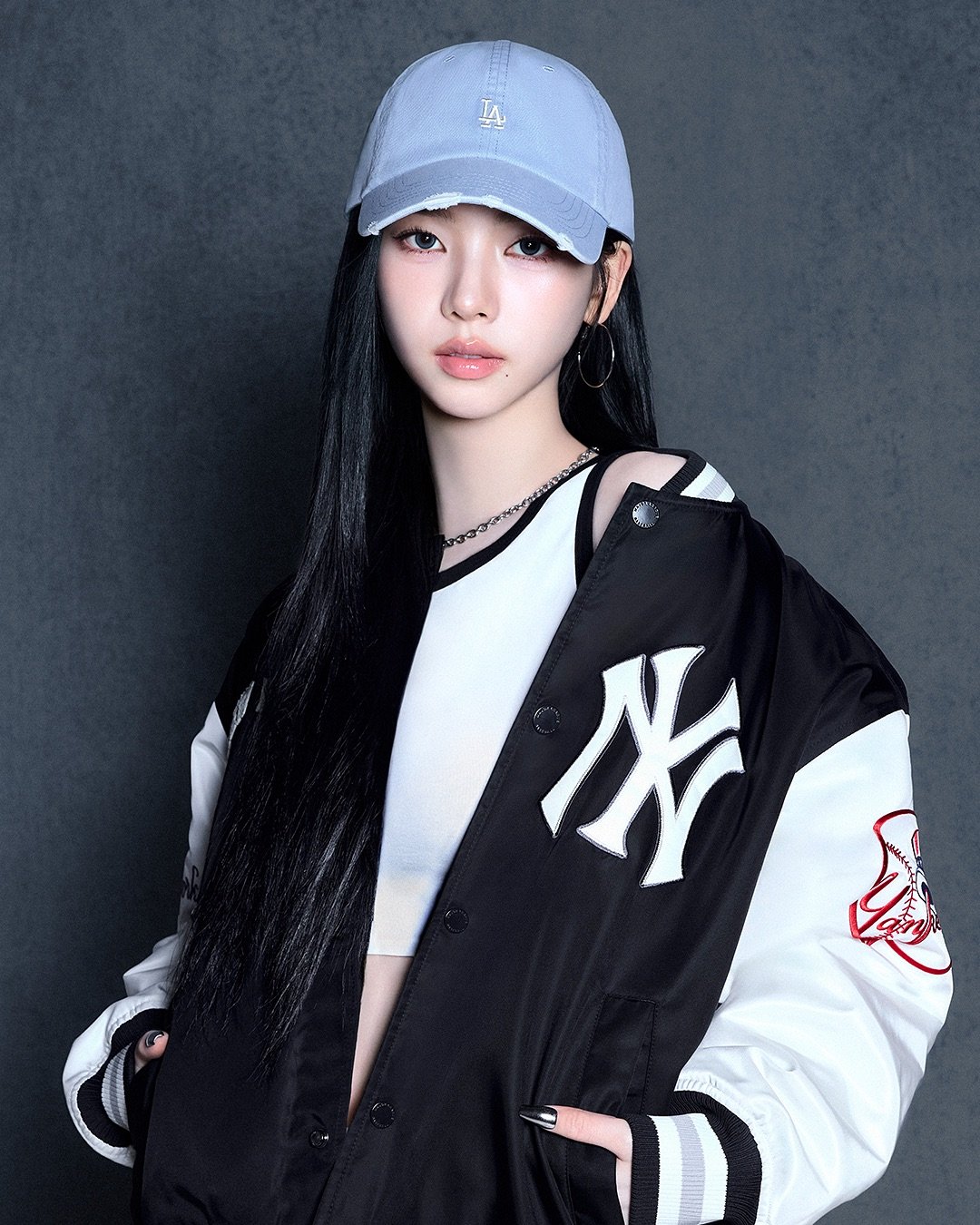 [잡담] 얼굴 하나로 팬들 기살려주는 오늘자 카리나 떡밥들 | 인스티즈