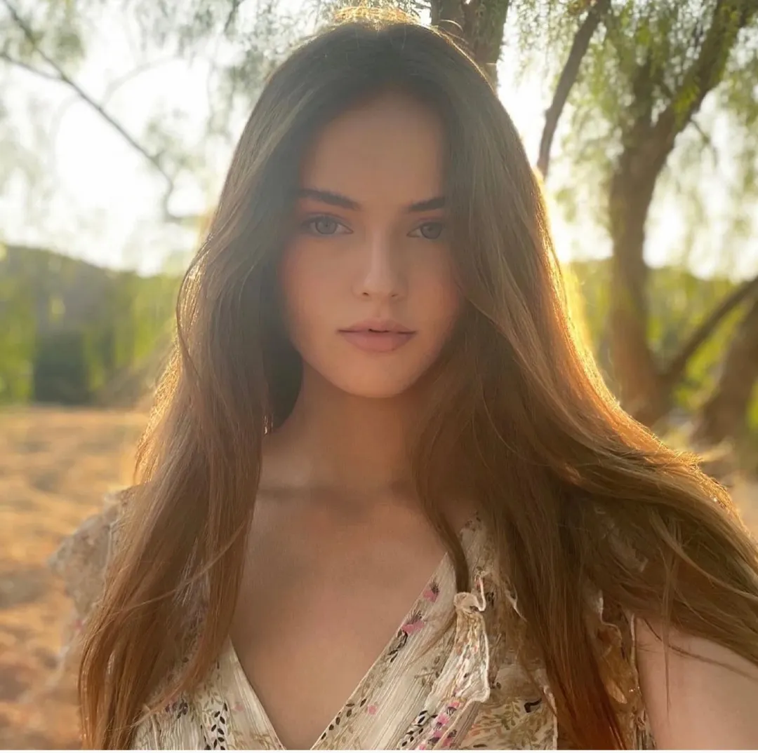 세상에서 가장 예쁜소녀로 선정된 모델 근황.jpg | 인스티즈