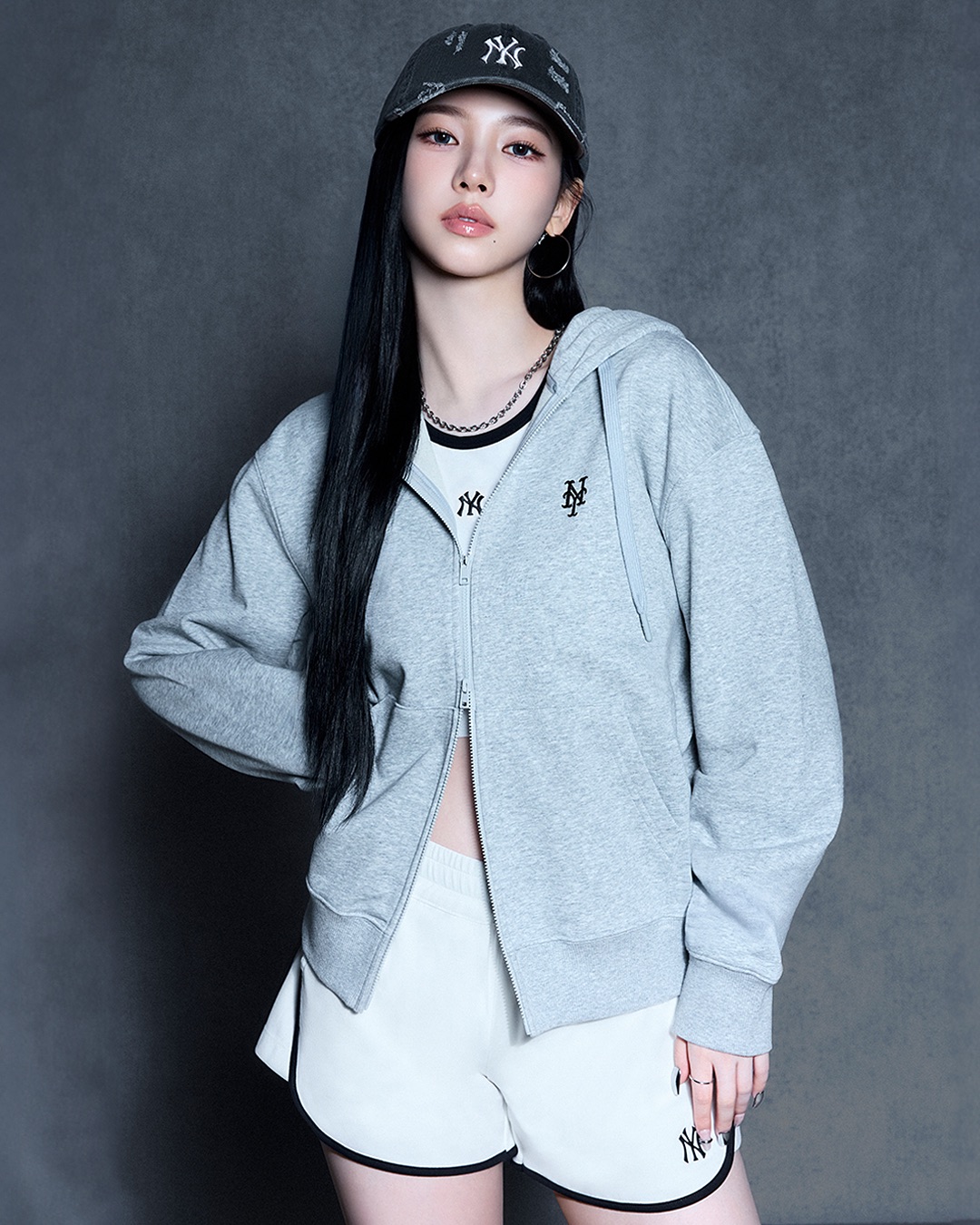 [잡담] 얼굴 하나로 팬들 기살려주는 오늘자 카리나 떡밥들 | 인스티즈